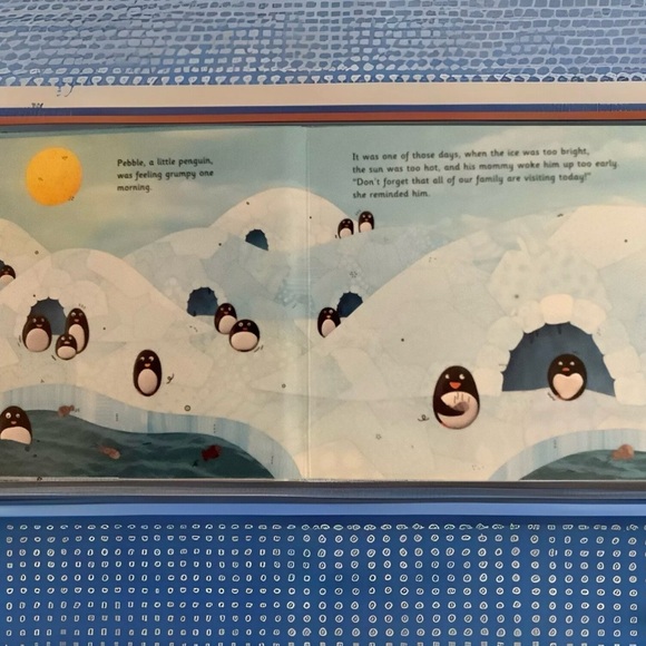 NWOT Children’s Padded Board Books Set of 4 - Picture 12 of 13